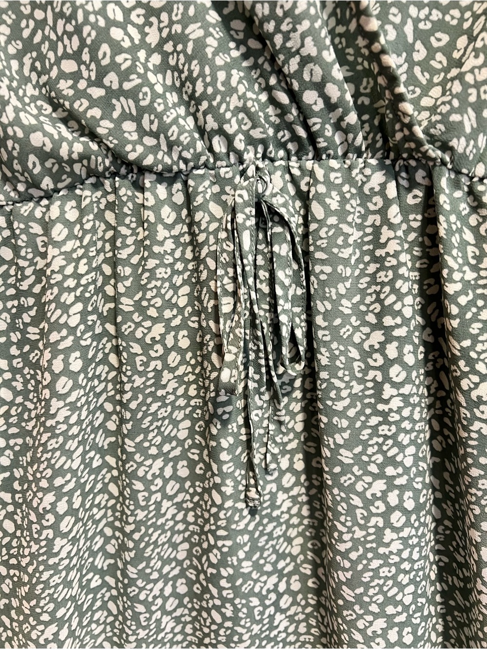 Sage Green Floral Wrap-Style Midi Dress with Tie Waist - Picture 3 of 6